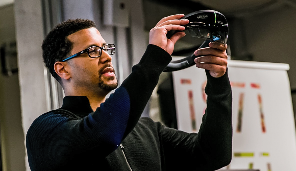 Using a Microsoft HoloLens, EX3 Labs Founder Adam Wisniewski brought Dr. King back to life using virtual and augmented reality and hologram technology.